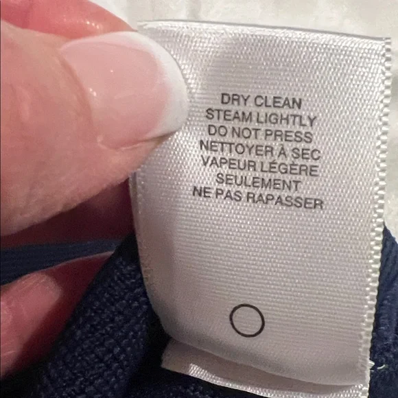 ALC Elegant Navy Knit Halter Top Size XS - Picture 6 of 6